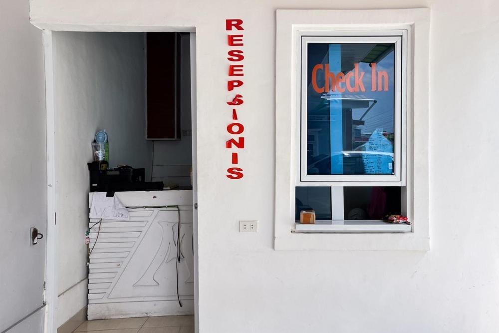 Kostel 99 Pangkal Pinang Redpartner Ξενοδοχείο Εξωτερικό φωτογραφία